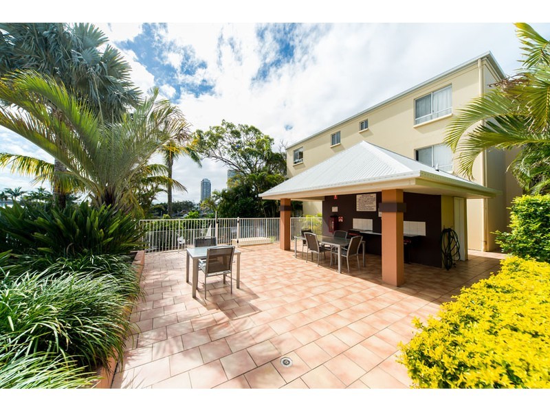 38/11-19 Taylor Street, Biggera Waters QLD 4216