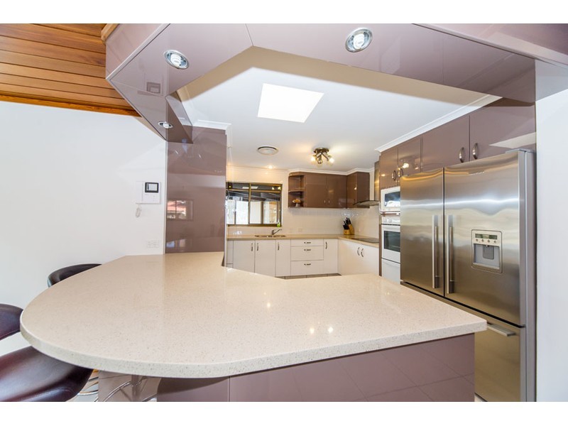 32 Daru Avenue, Runaway Bay QLD 4216