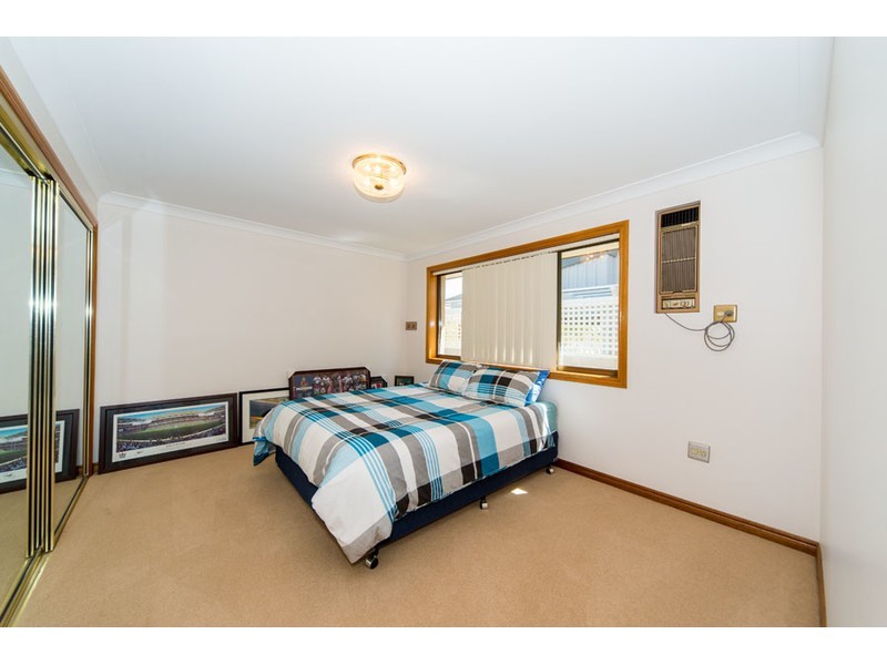 32 Daru Avenue, Runaway Bay QLD 4216