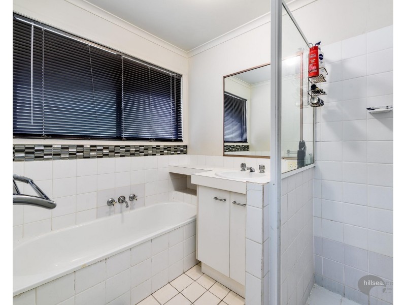 1/44 Botanical Drive, Labrador QLD 4215