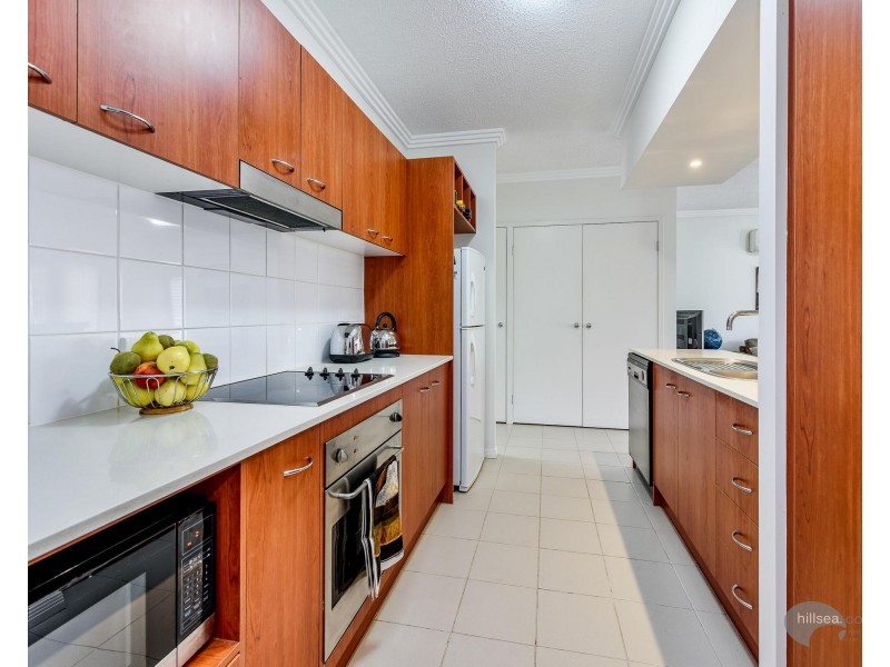 3/2 Oleander Avenue, Biggera Waters QLD 4216