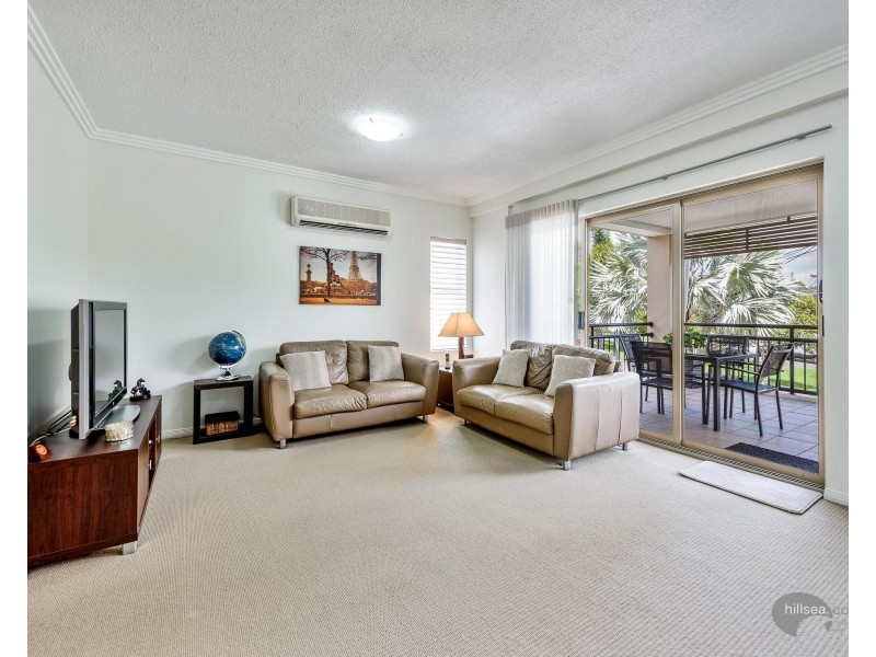 3/2 Oleander Avenue, Biggera Waters QLD 4216