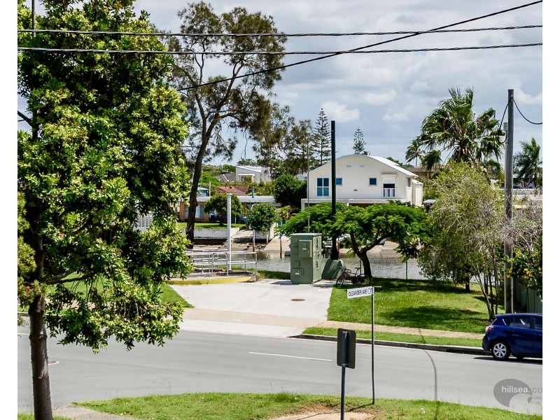 3/2 Oleander Avenue, Biggera Waters QLD 4216