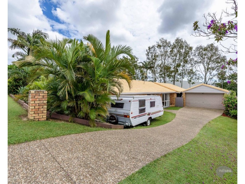62 Open Drive, Arundel QLD 4214