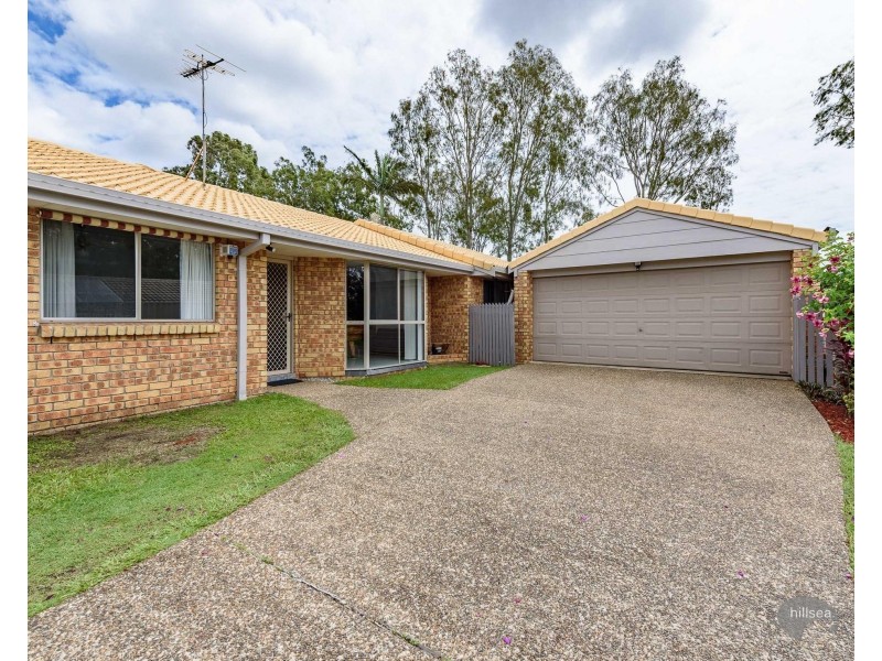 62 Open Drive, Arundel QLD 4214