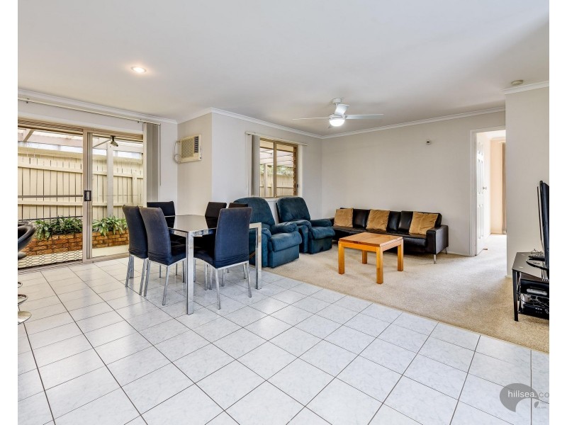 62 Open Drive, Arundel QLD 4214