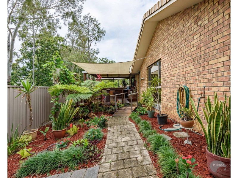 62 Open Drive, Arundel QLD 4214