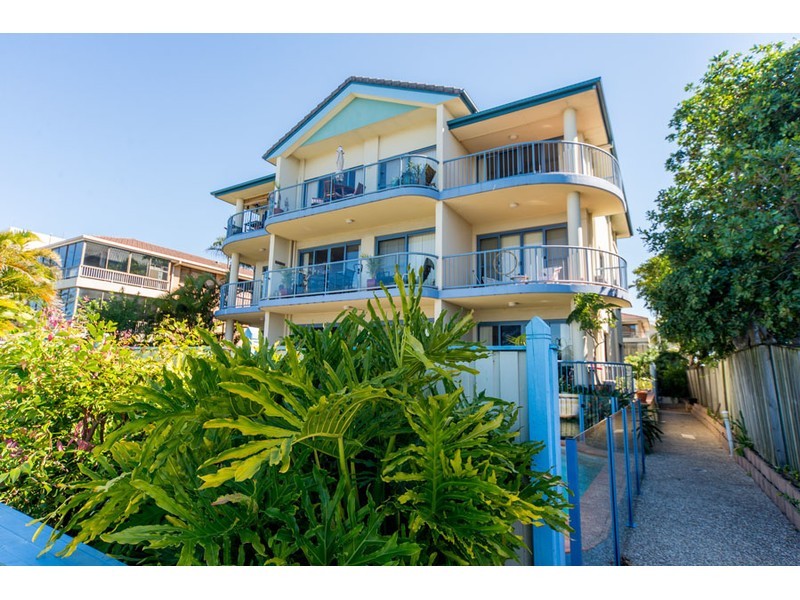 9/550 Marine Parade, Biggera Waters QLD 4216