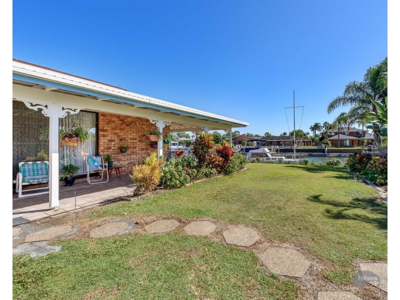 9 Simbai Street, Runaway Bay QLD 4216