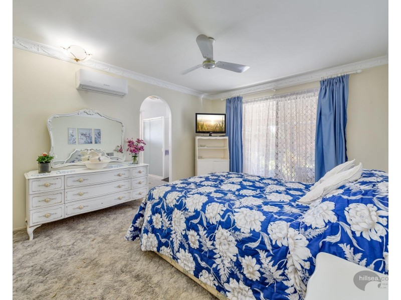 9 Simbai Street, Runaway Bay QLD 4216