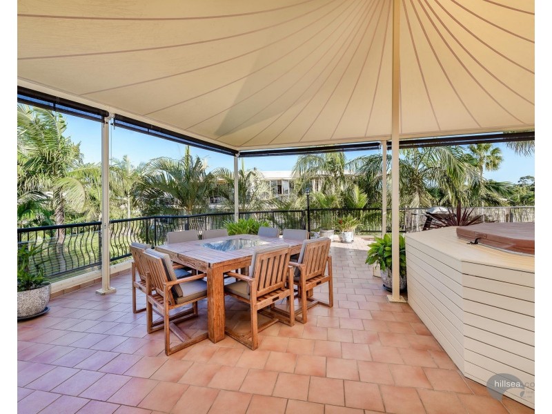 25/41A Broadwater Street, Runaway Bay QLD 4216