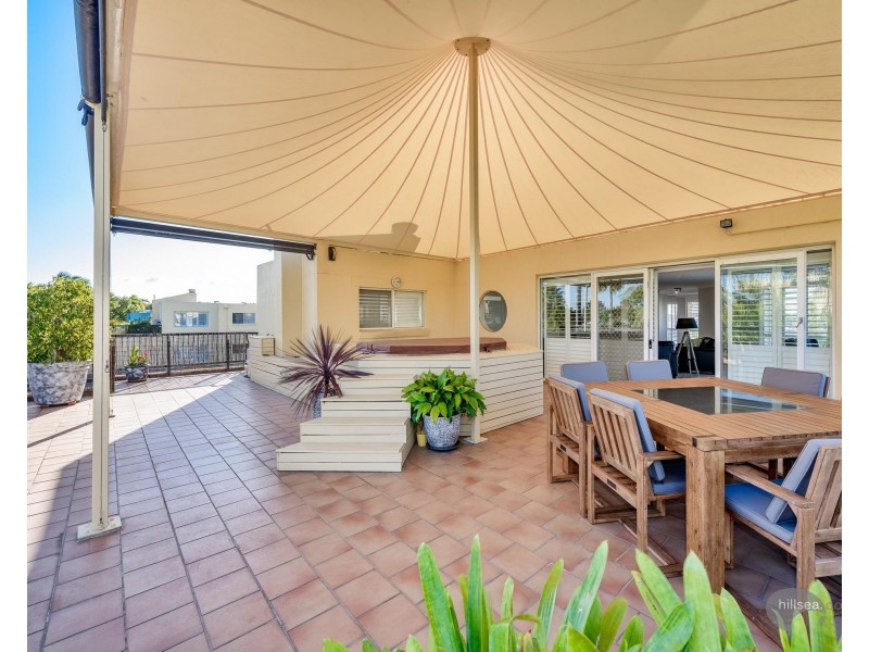 25/41A Broadwater Street, Runaway Bay QLD 4216