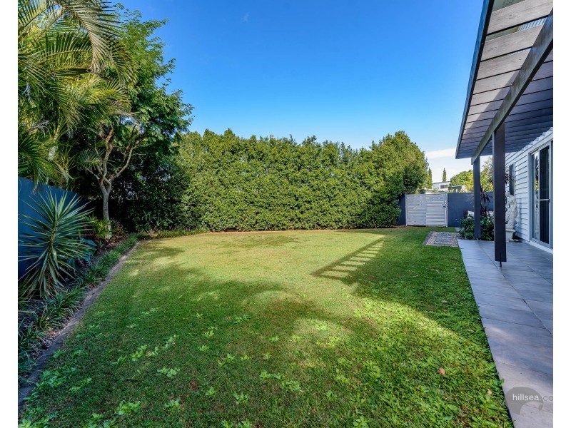 1 Osmium Lane, Hope Island QLD 4212