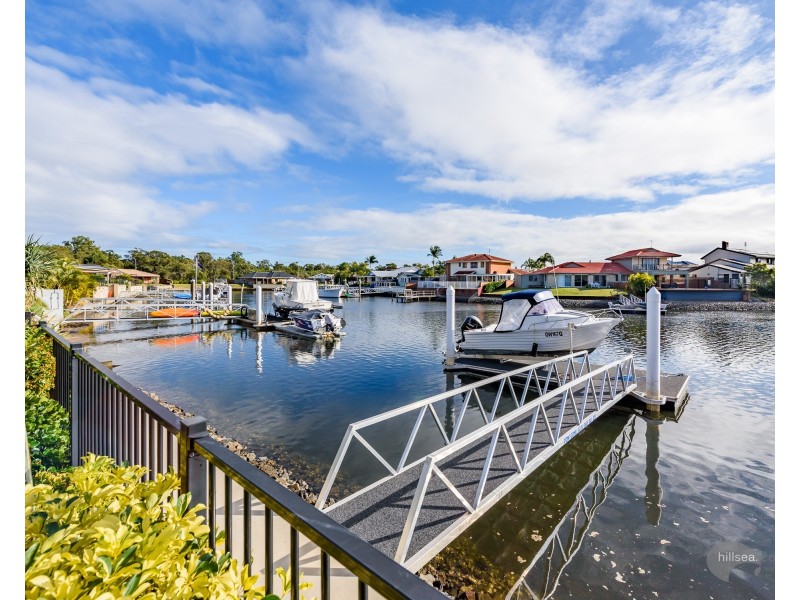 16 Erave Avenue, Runaway Bay QLD 4216