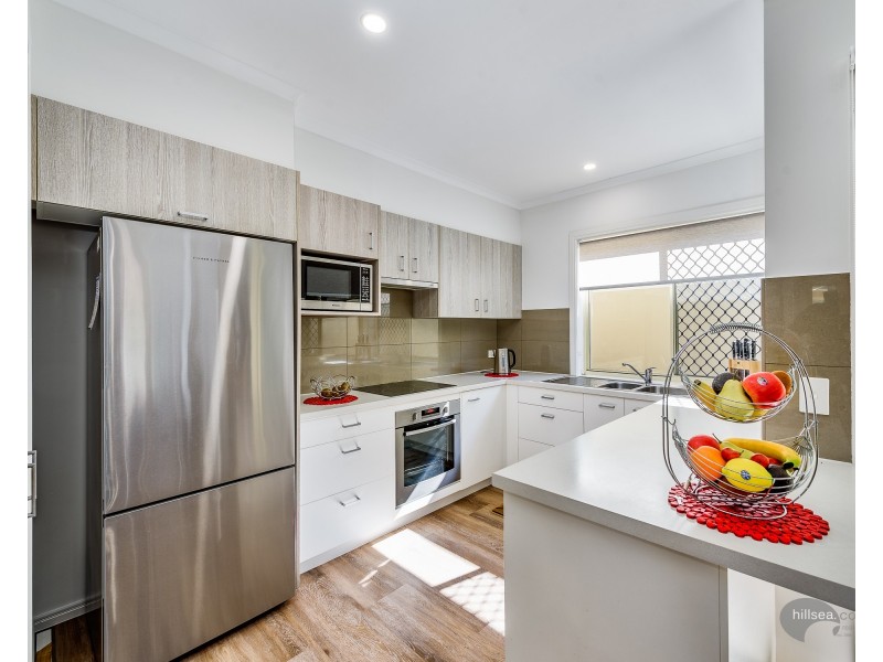 63/76 Bayview Street, Runaway Bay QLD 4216