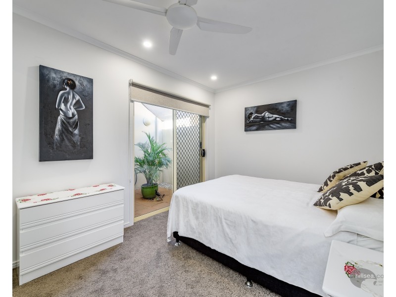 63/76 Bayview Street, Runaway Bay QLD 4216