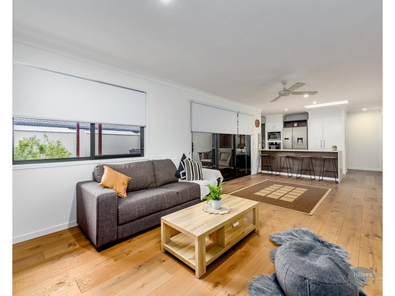 7 Magellan Avenue, Hollywell QLD 4216