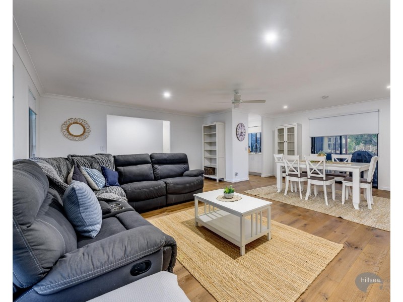 7 Magellan Avenue, Hollywell QLD 4216