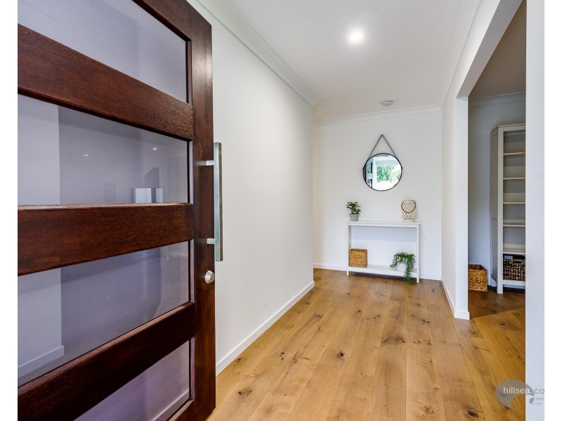 7 Magellan Avenue, Hollywell QLD 4216