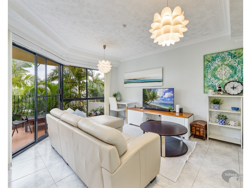 7/12 Canal Avenue, Runaway Bay QLD 4216