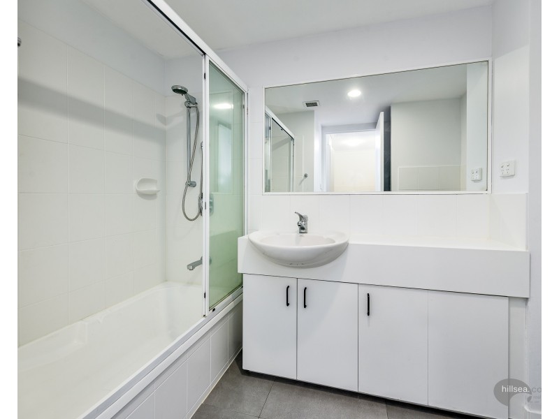 Runaway Bay QLD 4216