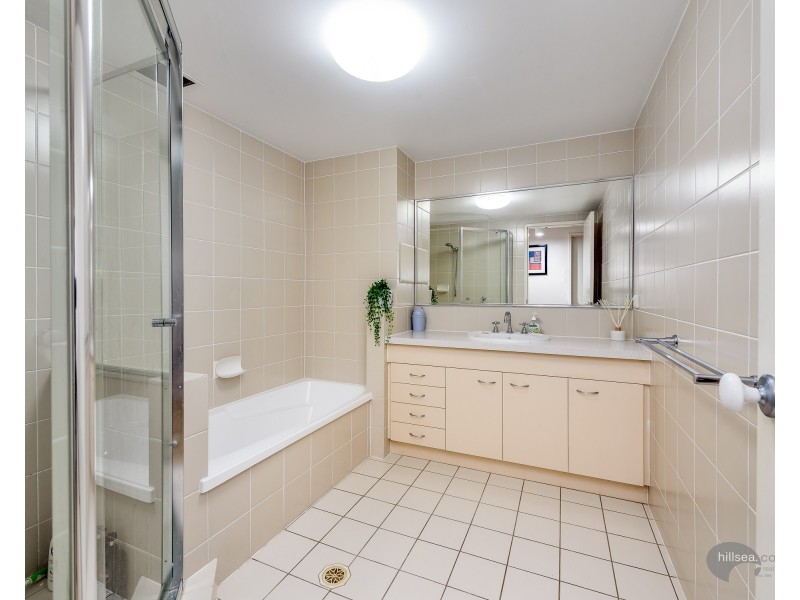 87/1 Lee Road, Runaway Bay QLD 4216