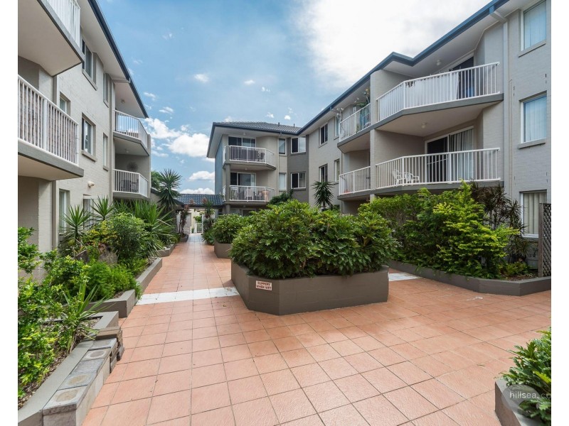 3/75 Bayview Street, Runaway Bay QLD 4216