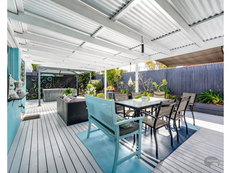 17/433 Pine Ridge Road, Runaway Bay QLD 4216