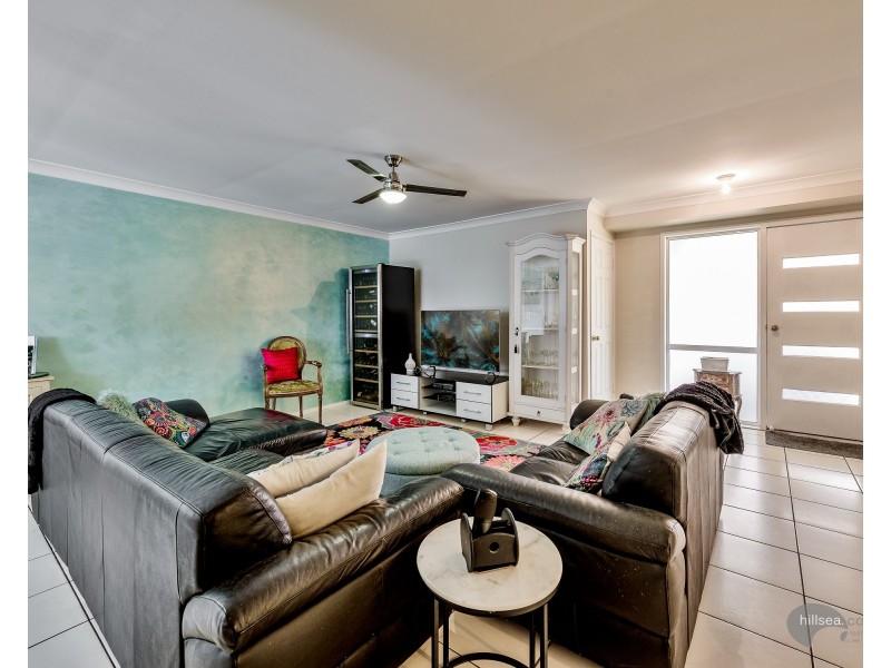 17/433 Pine Ridge Road, Runaway Bay QLD 4216