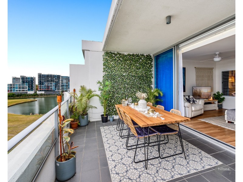 511/2 East Quay Drive, Biggera Waters QLD 4216