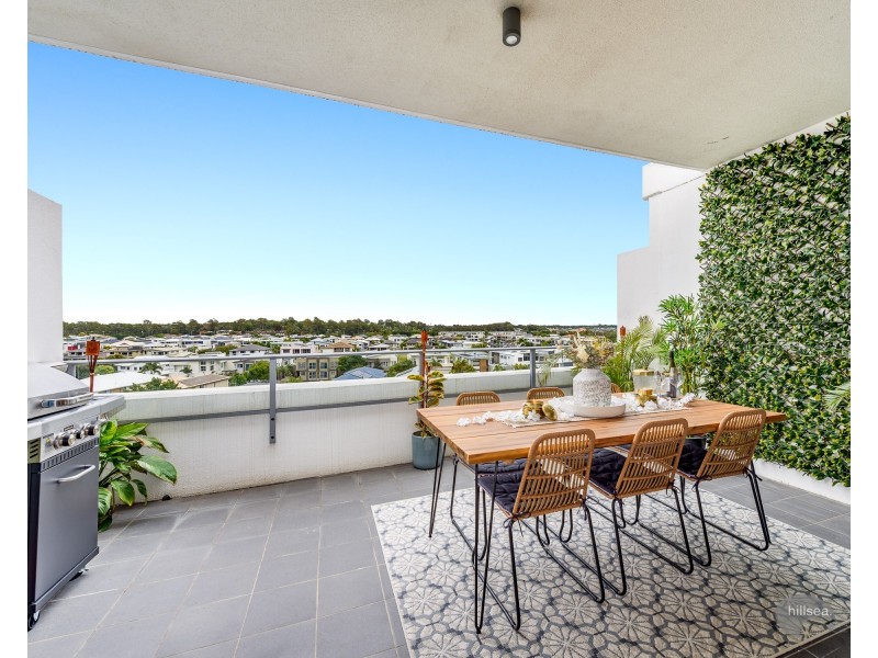 511/2 East Quay Drive, Biggera Waters QLD 4216