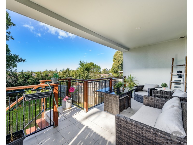 2/19 Ashbourne Terrace, Biggera Waters QLD 4216