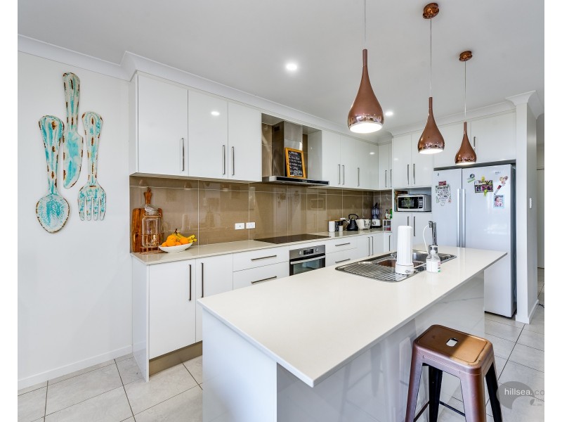 2/19 Ashbourne Terrace, Biggera Waters QLD 4216