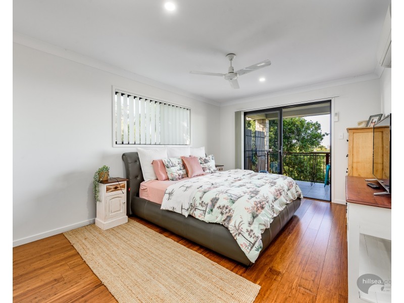 2/19 Ashbourne Terrace, Biggera Waters QLD 4216