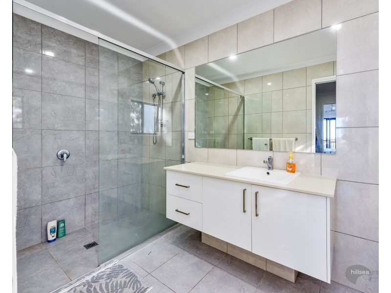 2/19 Ashbourne Terrace, Biggera Waters QLD 4216