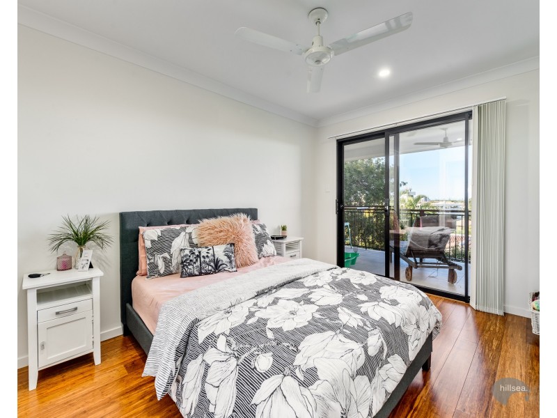 2/19 Ashbourne Terrace, Biggera Waters QLD 4216