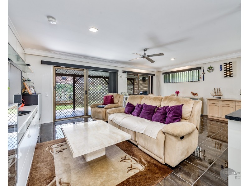 15 Menindee Avenue, Coombabah QLD 4216