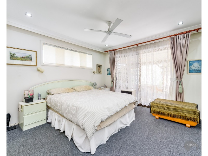 15 Menindee Avenue, Coombabah QLD 4216