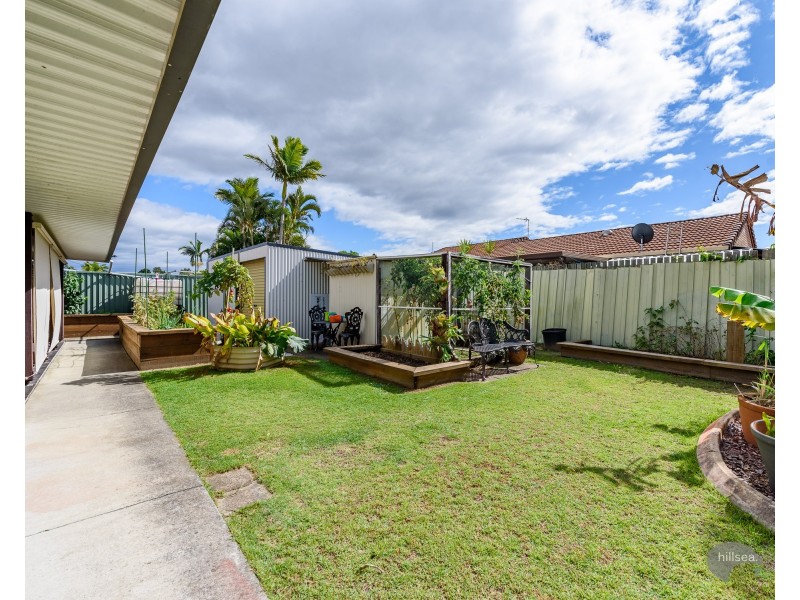 15 Menindee Avenue, Coombabah QLD 4216