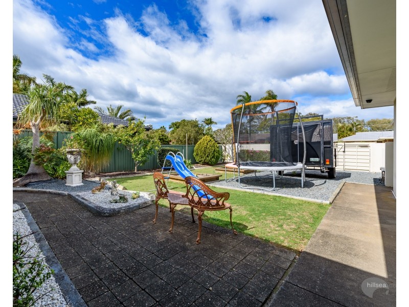 15 Menindee Avenue, Coombabah QLD 4216
