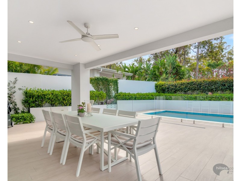 5017A Riverwood Grove, Benowa QLD 4217