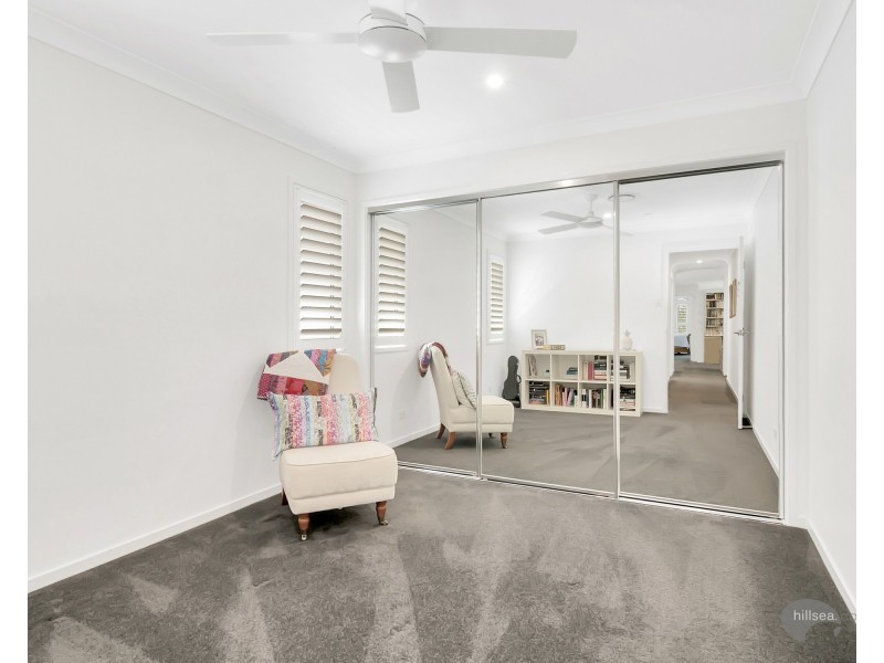 5017A Riverwood Grove, Benowa QLD 4217