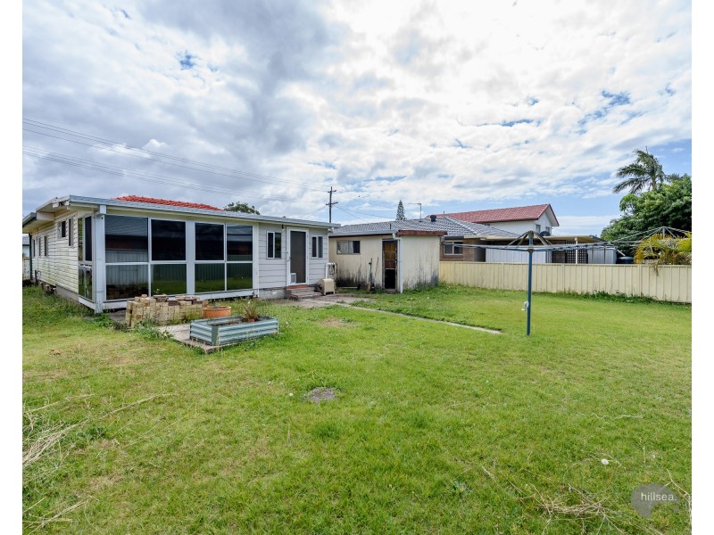 19 Jacaranda Avenue, Hollywell QLD 4216