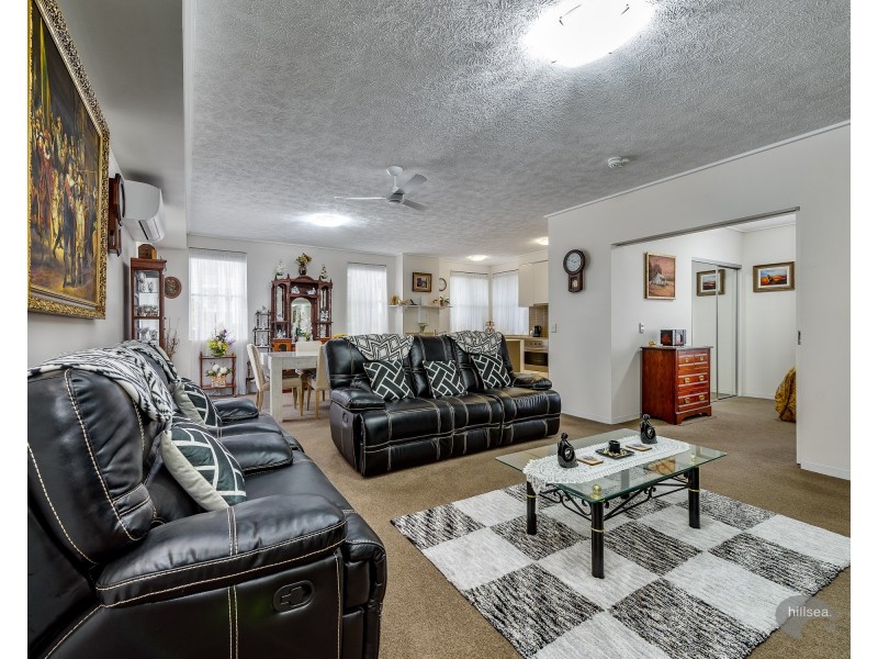 117/64 Sickle Avenue, Hope Island QLD 4212