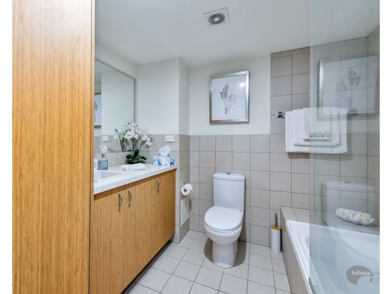 802/33 Clark Street, Biggera Waters QLD 4216