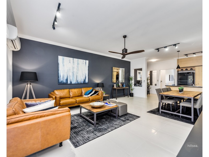 20/82-86 Limetree Parade, Runaway Bay QLD 4216