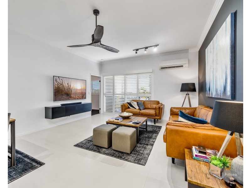 20/82-86 Limetree Parade, Runaway Bay QLD 4216