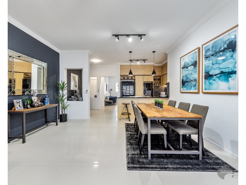 20/82-86 Limetree Parade, Runaway Bay QLD 4216