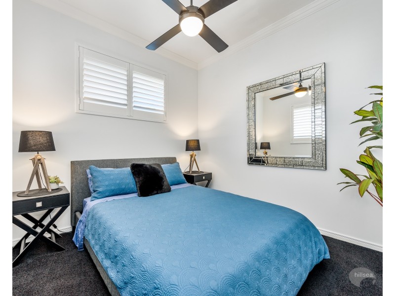 20/82-86 Limetree Parade, Runaway Bay QLD 4216