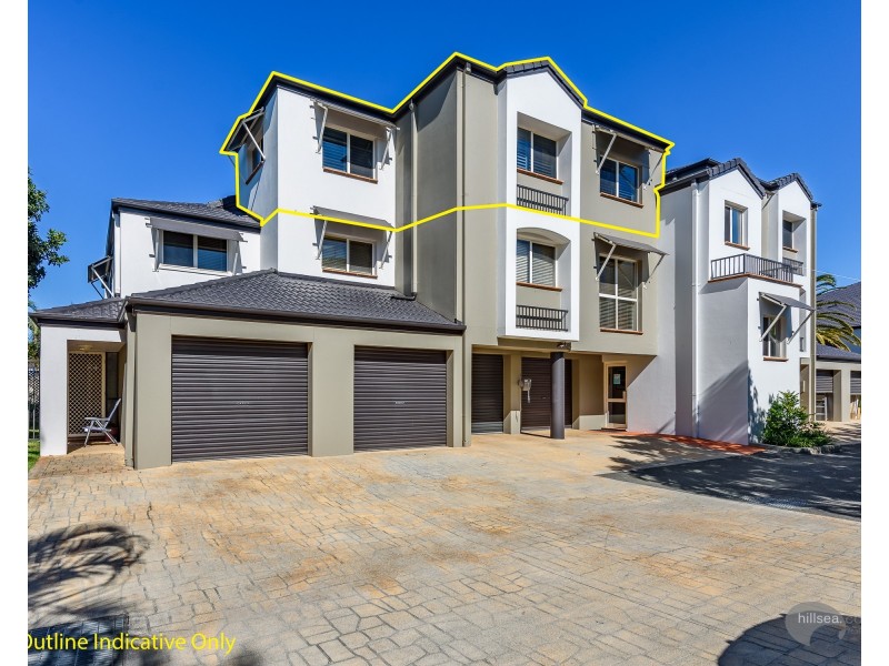 20/82-86 Limetree Parade, Runaway Bay QLD 4216